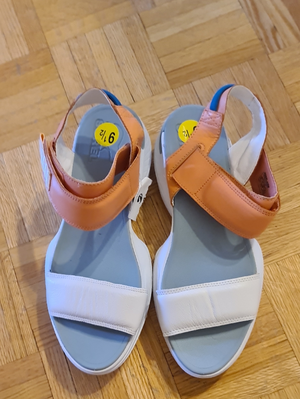 Sorel Women's Two-Tone White and Orange Slingback Sandals